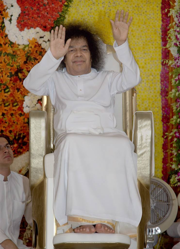 Swami blessing